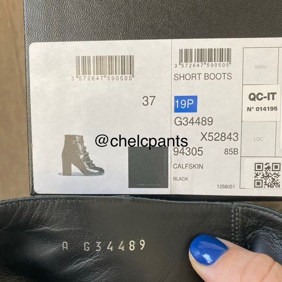 ❌SOLD ❌Chanel Chain Short Boots - Picture 8 of 8